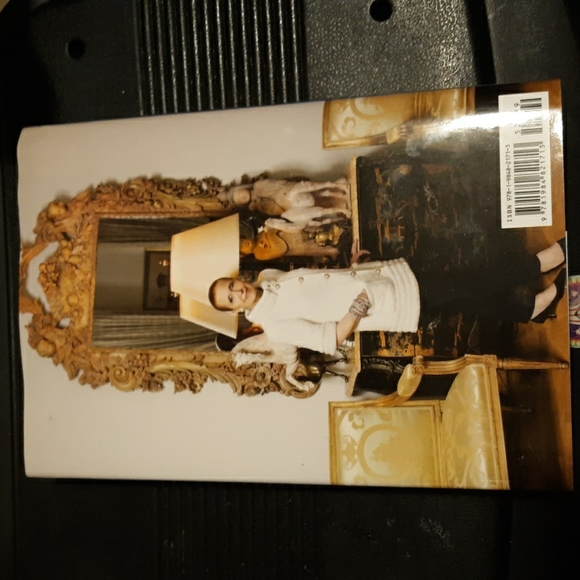 Danielle Steel High Stakes - Picture 2 of 2